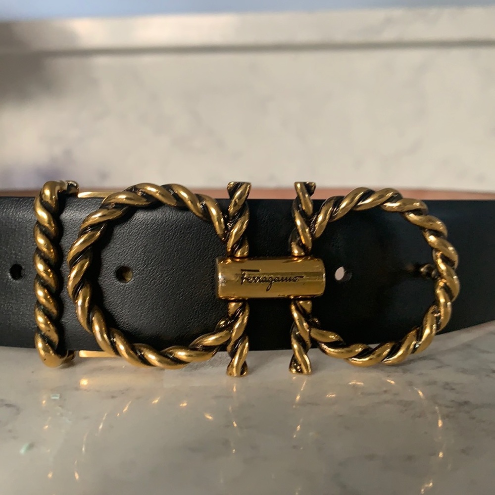Salvatore Ferragamo Gancini Twisted Torchin Leather Belt